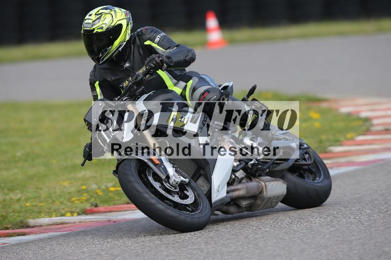/Archiv-2023/10 21.04.2023 Discover the Bike ADR/Bike 2 gelb/112